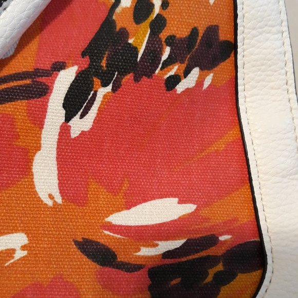 Handbag/Purse by London Fog - Picture 4 of 8